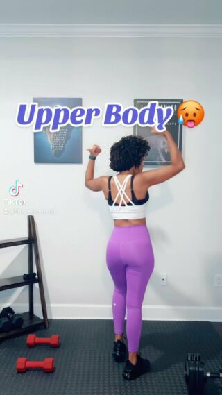 Hey friends!! Here’s an upper body burner with a back and core focus! LOVE working back as it’s the secret sauce to a snatched waist!! 
Complete 10-12 reps of each exercise for 3-4 rounds! 
Let me know how it goes!!! 

PS-Summer Swimsuit Slimdown is coming!! You in??! May 1st its going down! Stay tuned and get ready!!
#realwomenlift #obesityisadisease #weightloss #motivation #bodygoals #lifekeepslifing #discipline #momover40 #upperbodyworkout